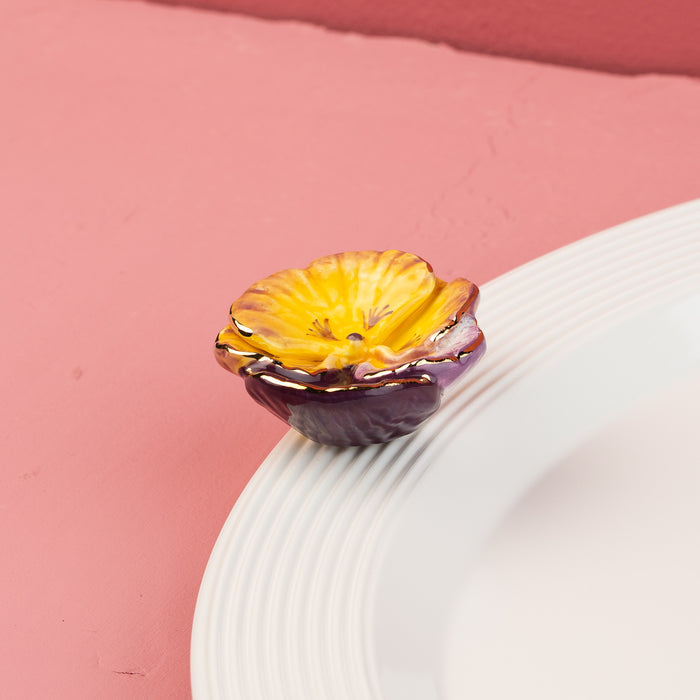 Pansy Pop - Nora Fleming Mini (Pansy Flower)