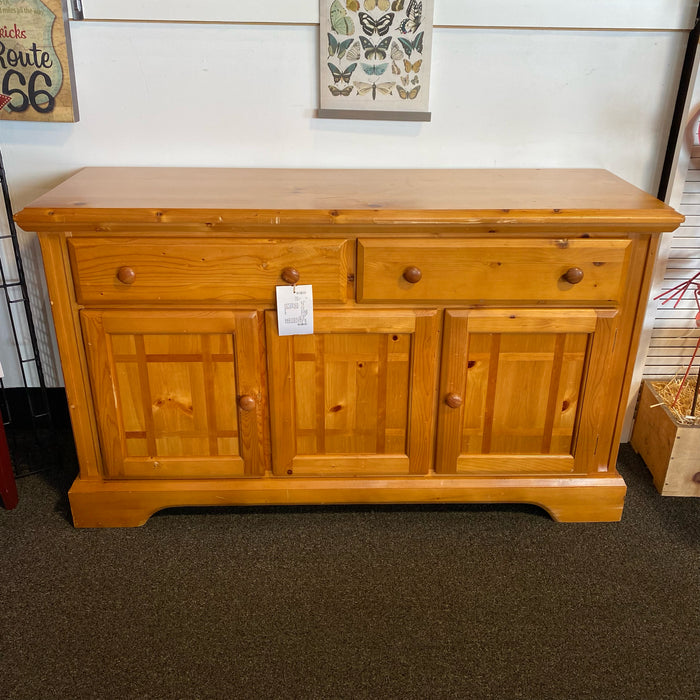 pine Buffet / Sideboard