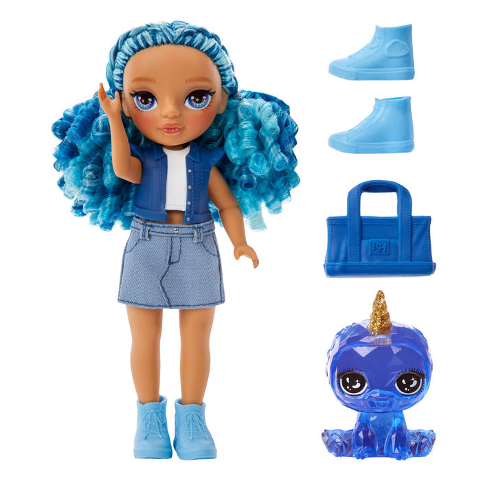 Sapphire with her accessories