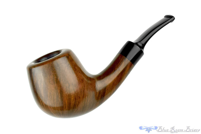 Blue Room Briars is proud to present this Ron Smith Pipe 2024 CPCC Pipe Making Seminar Bent Billiard