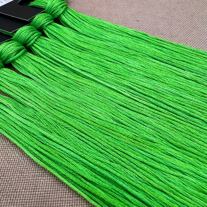 Roxy Floss Collection 8yd One Limer