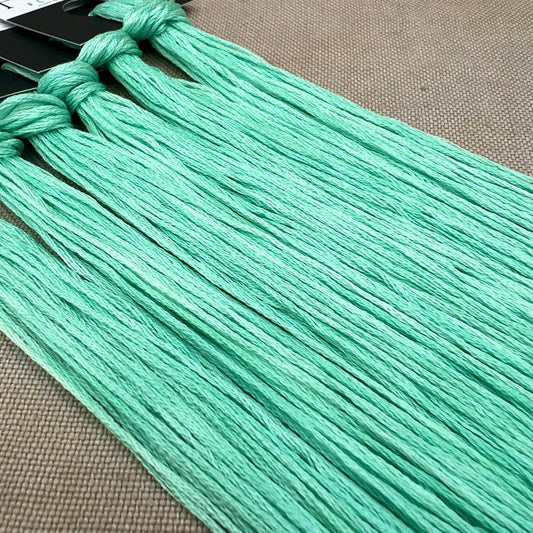 Roxy Floss Collection 8yd Tropic Like It's Hot