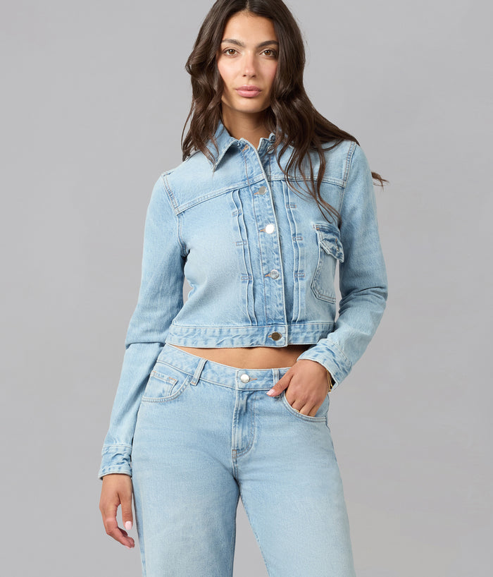 SABRINA-WB Classic Denim Jacket