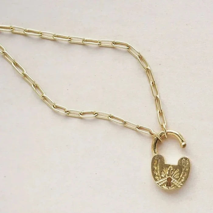 Satomi Studio Gembook Pendant Necklace - Flowers
