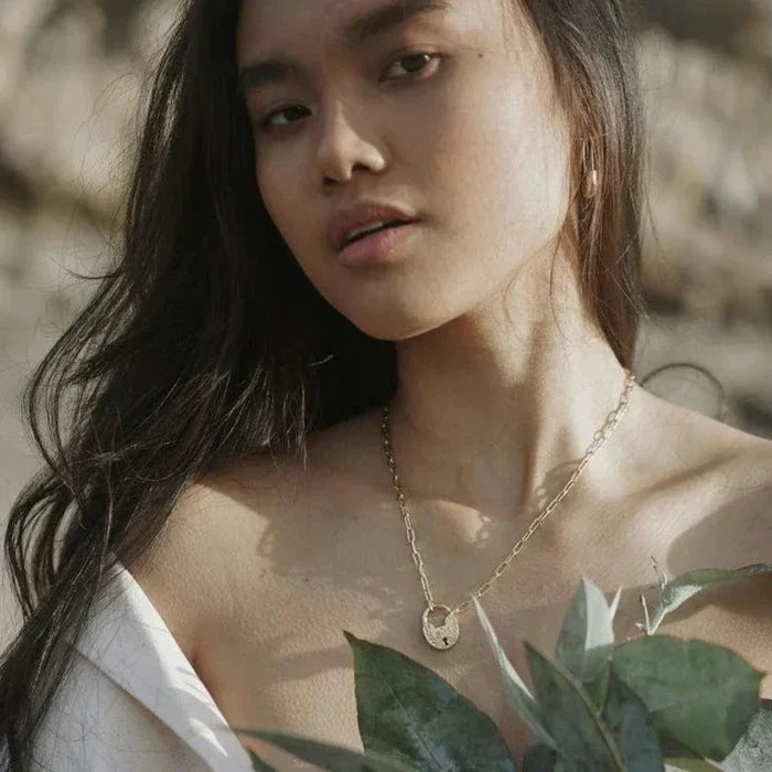 Satomi Studio Gembook Pendant Necklace - Flowers