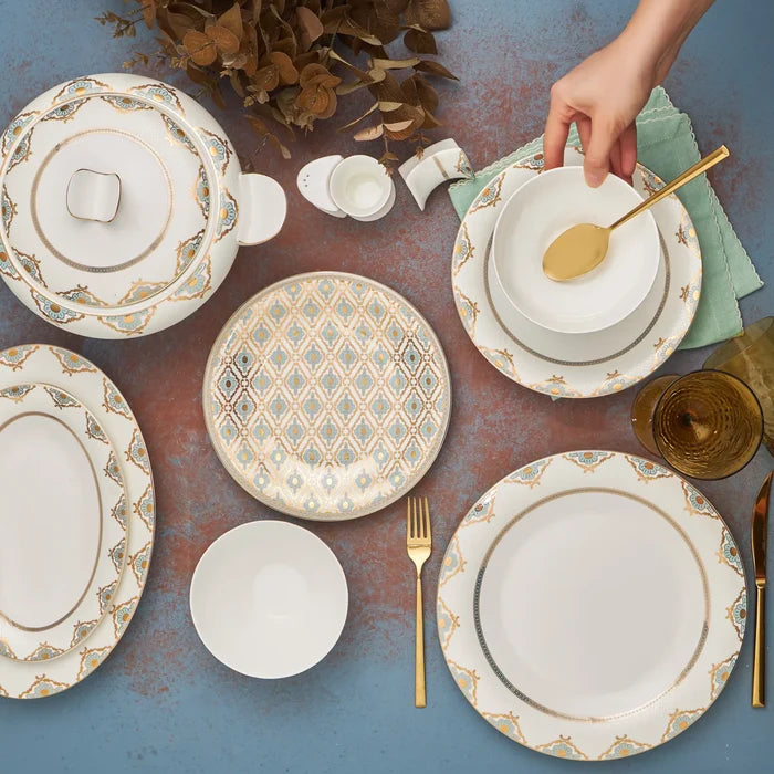 Service de table Karaca Fine Pearl Extra Dorothy pour 12 personnes, 62 pièces