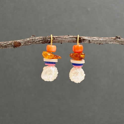 Short rosebud pearl and FUN earrings