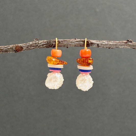 Short rosebud pearl and FUN earrings