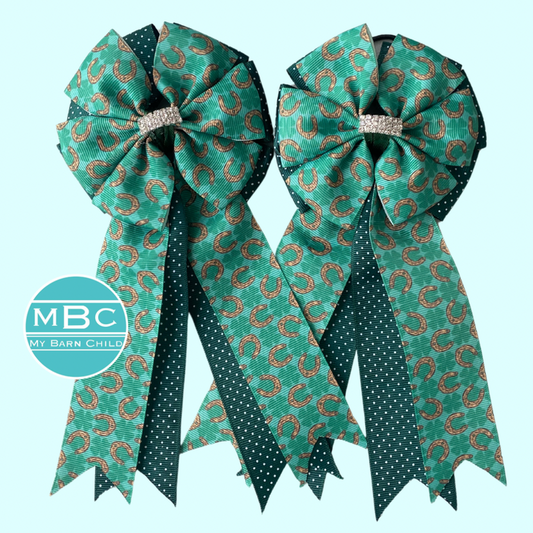 🤩 Show Bows: Lucky Horse Shoes