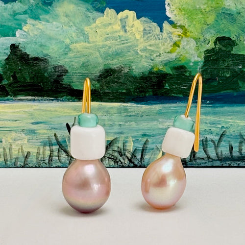 SNOW CAPPED PEARL EARRINGS