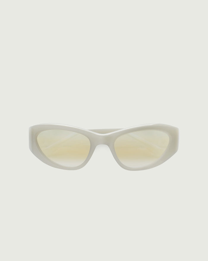 Moon::Sol Sunglasses cateye white acetate top