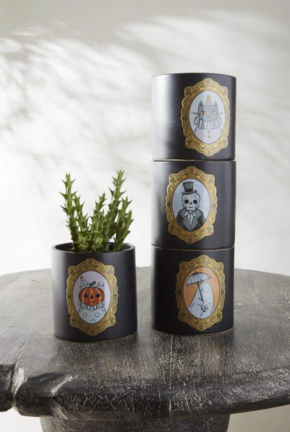 Spooky Portrait Pot, 4 Styles