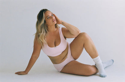 SUPPORT COTTON BRA IN BABY PINK