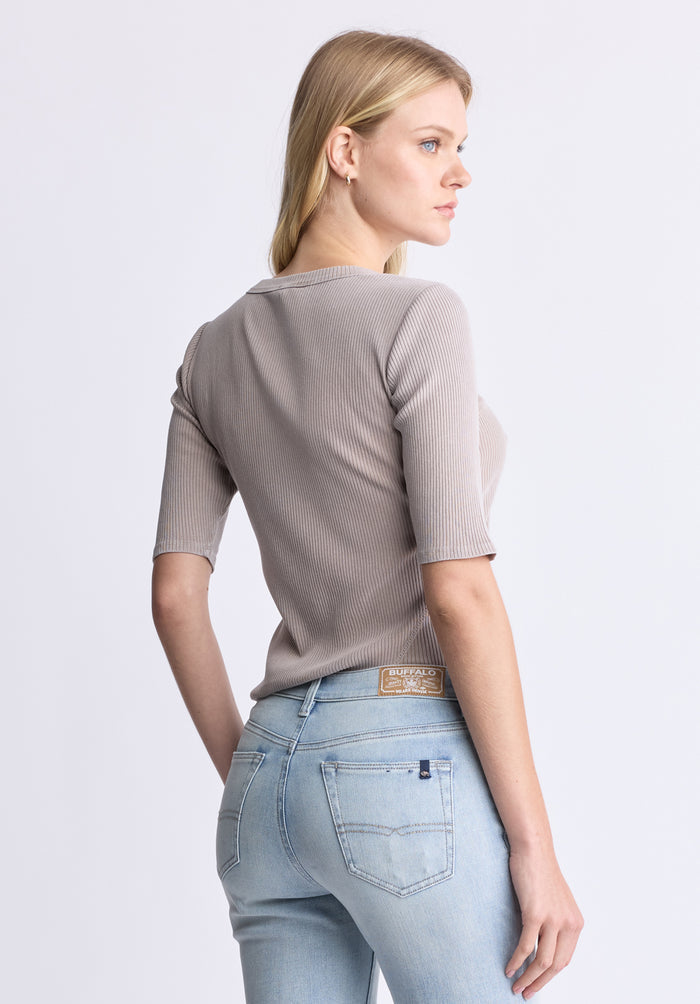 Buffalo Women Tops Beige Knit Knit Long Sleeve Soft Knit Feel Ribbed Knit Texture