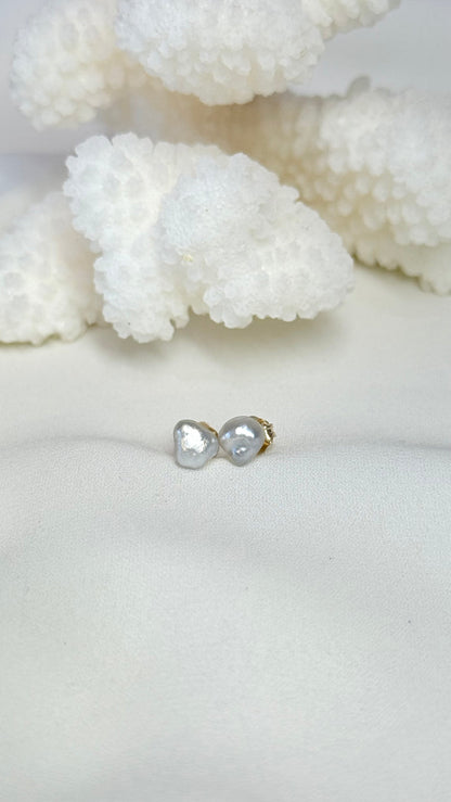 Tahitian Keshi studs - 4mm silver