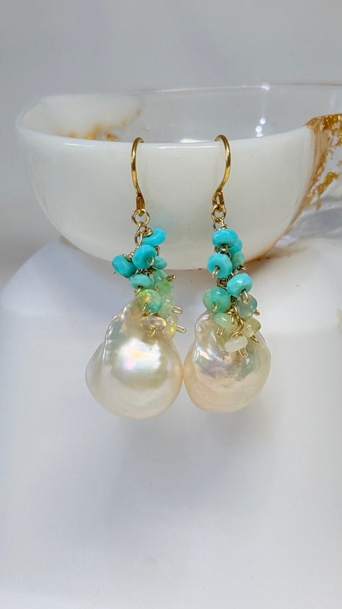 TRELLIS earrings - Peruvian opal