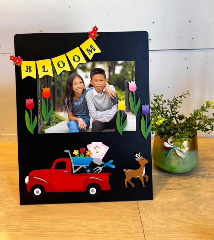 Truck Magnet, Red