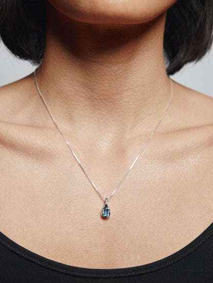 -Necklaces-wolfcircus.com
