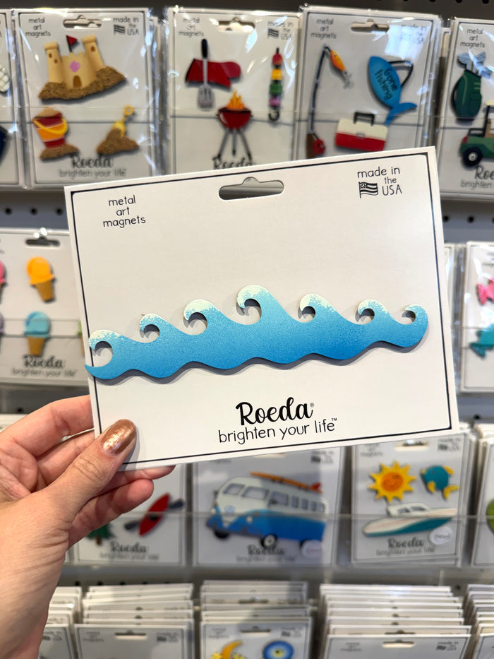 Wave Border Magnet