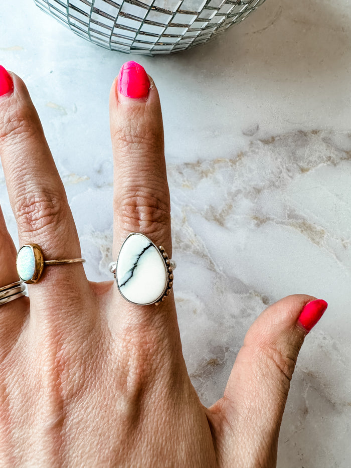 White Variscite Gold Bead Details Statement Ring size 5.5