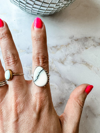 White Variscite Gold Bead Details Statement Ring size 5.5